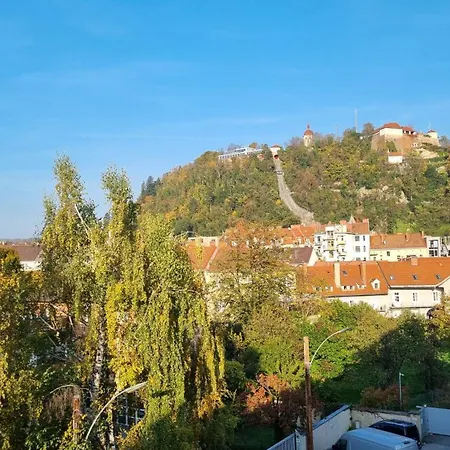 Living In The Heart Of * Graz
